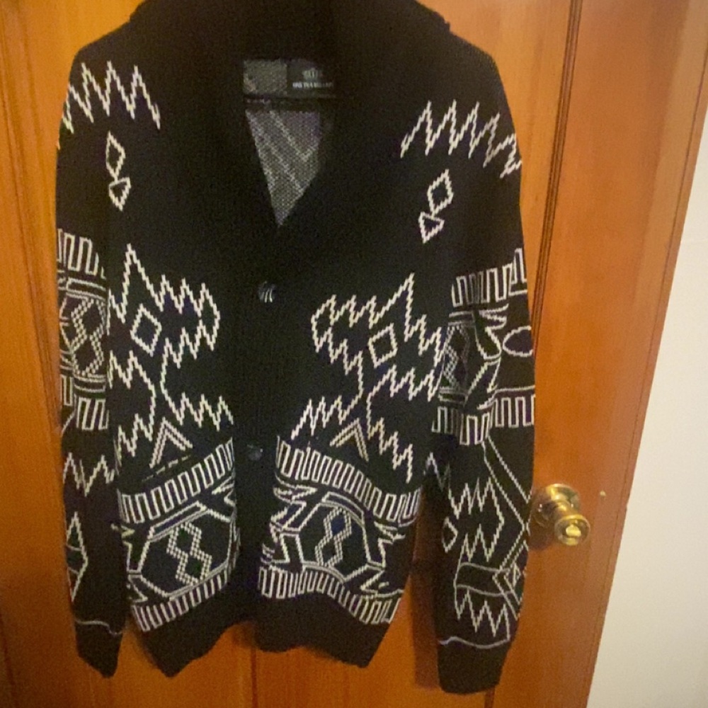 Black and White Geometric Cardigan